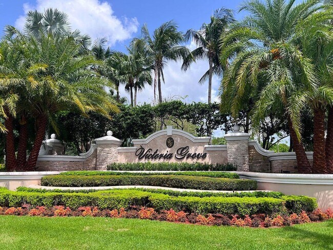 Building Photo - 137 Canterbury Pl