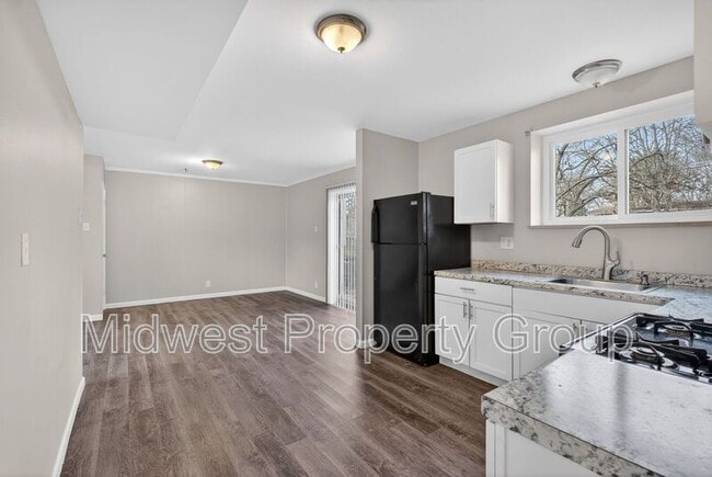 Building Photo - 1165 Derhake Rd