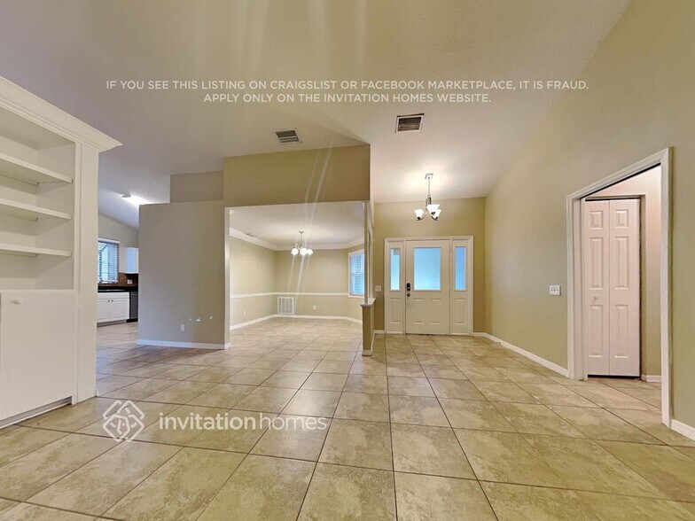 Building Photo - 2255 Harbor Pointe Pl