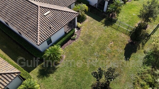 Building Photo - 17218 Blue Rdg Pl