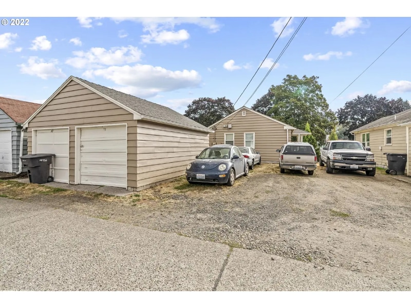 Building Photo - 1059 17th Ave