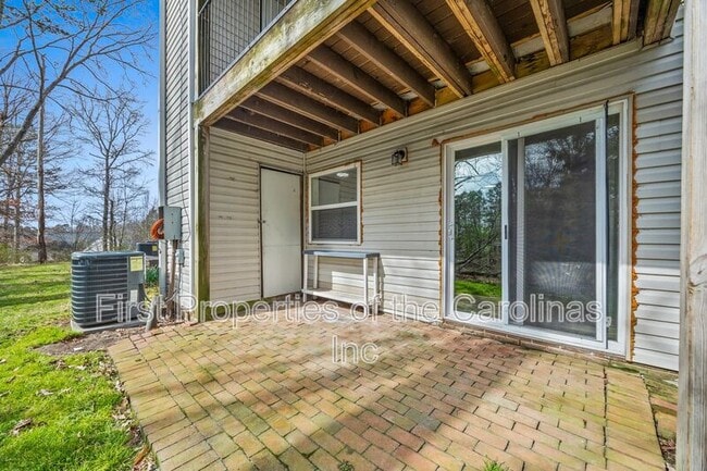 Building Photo - 9119 Spyglass Pl