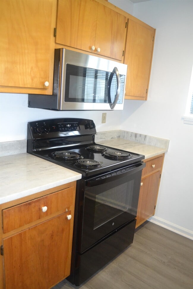 Building Photo - 3561 Sedona Loop