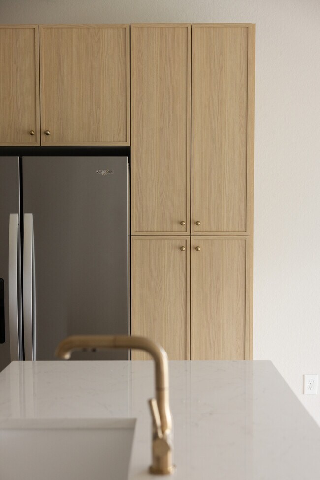 Building Photo - 4873 29th St SW