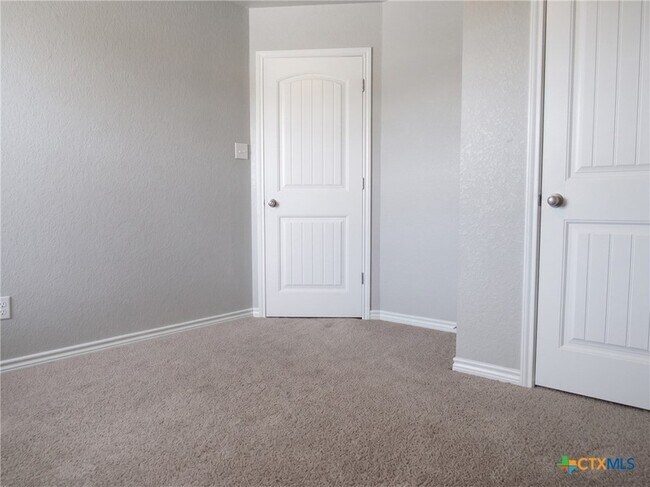 Building Photo - 1714 Risen Star Ln