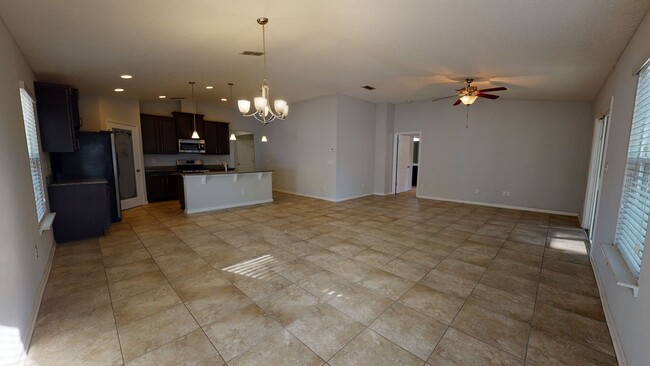 Building Photo - Beautiful home for rent in Deerfield Prese...