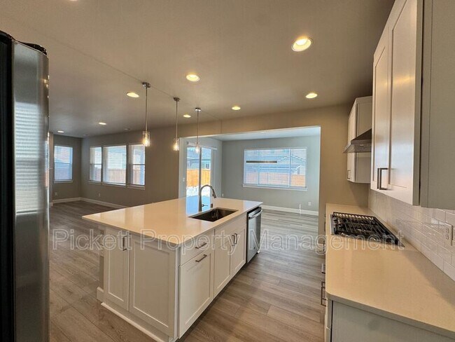 Building Photo - 3835 SW ALAVA COURT