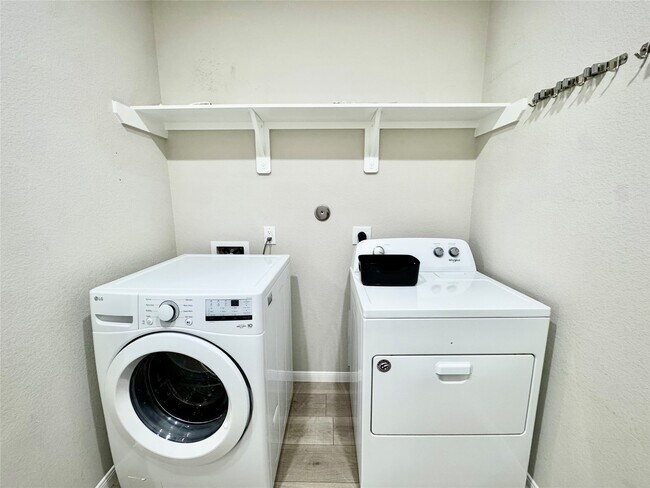 Building Photo - 4743 Lombardy Fire Trail