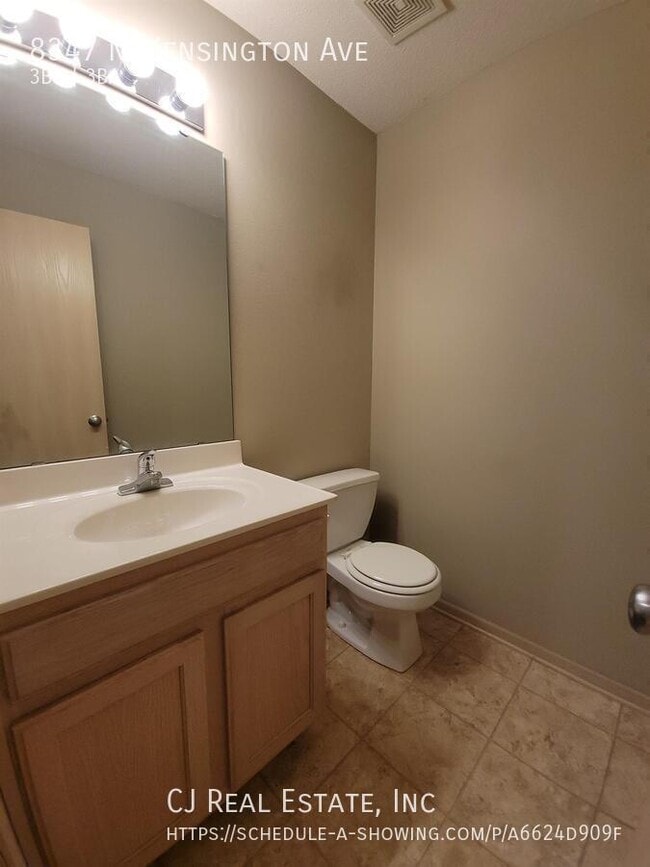 Building Photo - 8347 N Kensington Ave