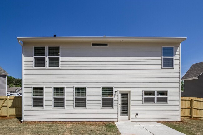 Building Photo - 207 Comet Ct