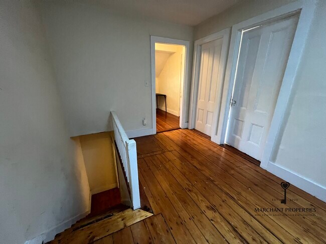 Building Photo - 95 Upland Rd