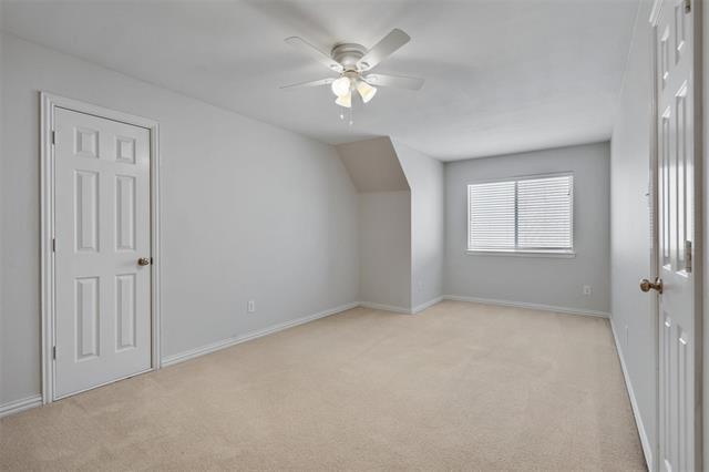 Building Photo - 8036 Ocean Dr