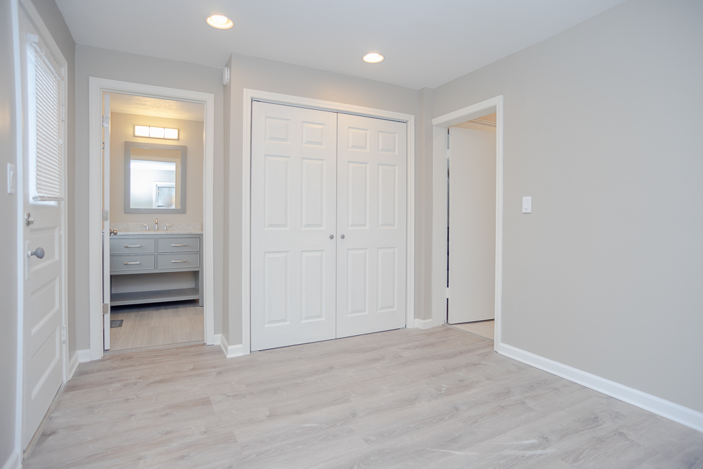 master bedroom - 1306 Belle Ave