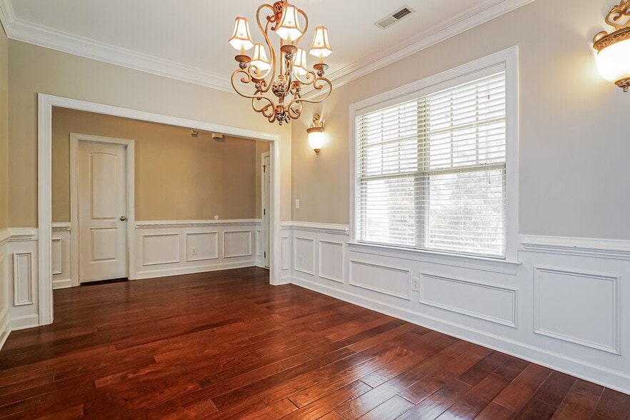 Building Photo - 205 Summerwind Plantation Dr