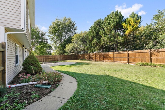 Building Photo - 764 Covington Cir