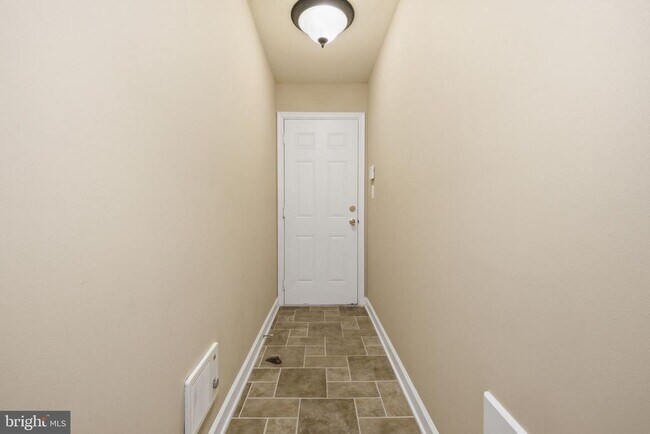 Building Photo - 4473 Beacon Grove Cir