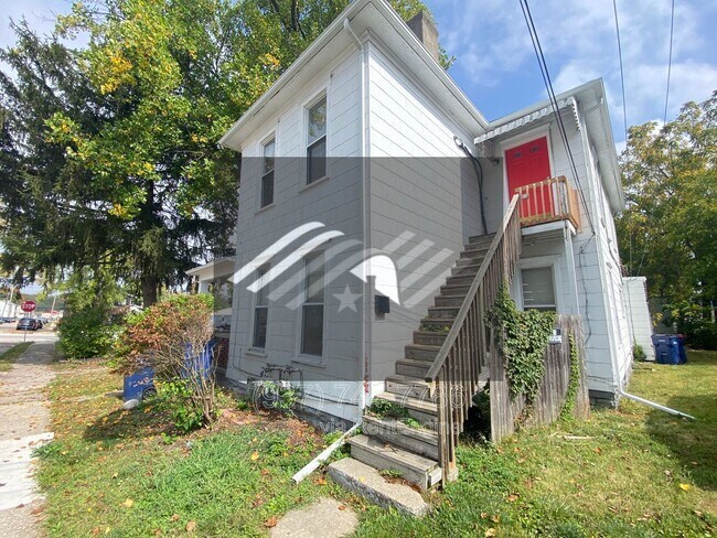 Building Photo - 323 Harrison St