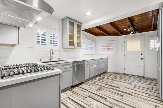 Building Photo - 5227 Bellaire Ave