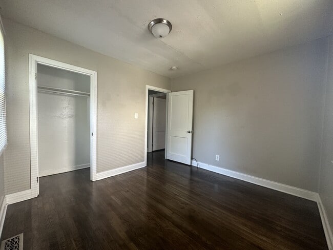 Building Photo - Charming Chilhowee Hills Cottage – Vintage Character Meets Modern Updates, Pets Welcome!