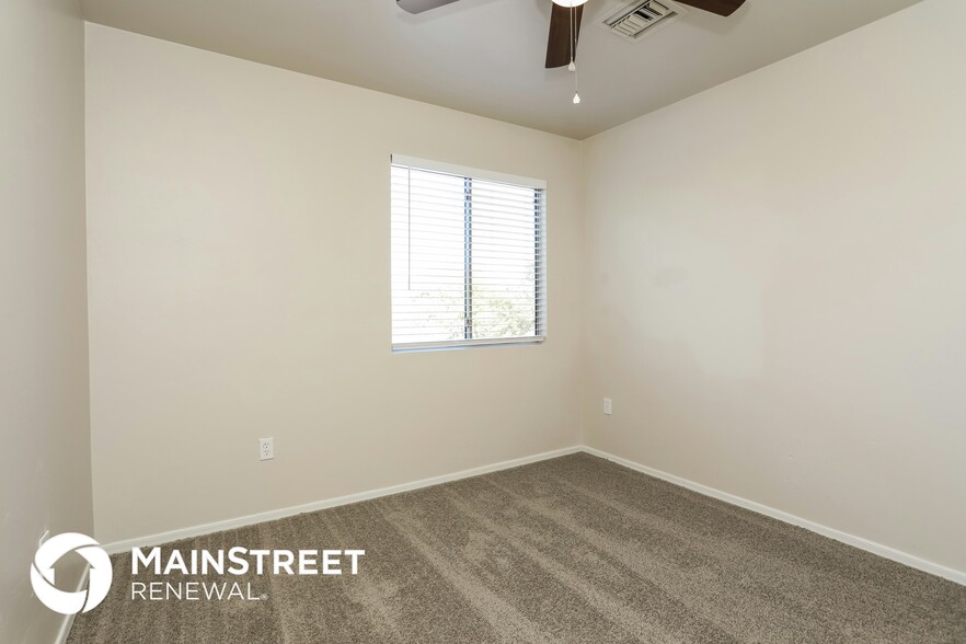 Building Photo - 4058 E Agate Knoll Dr