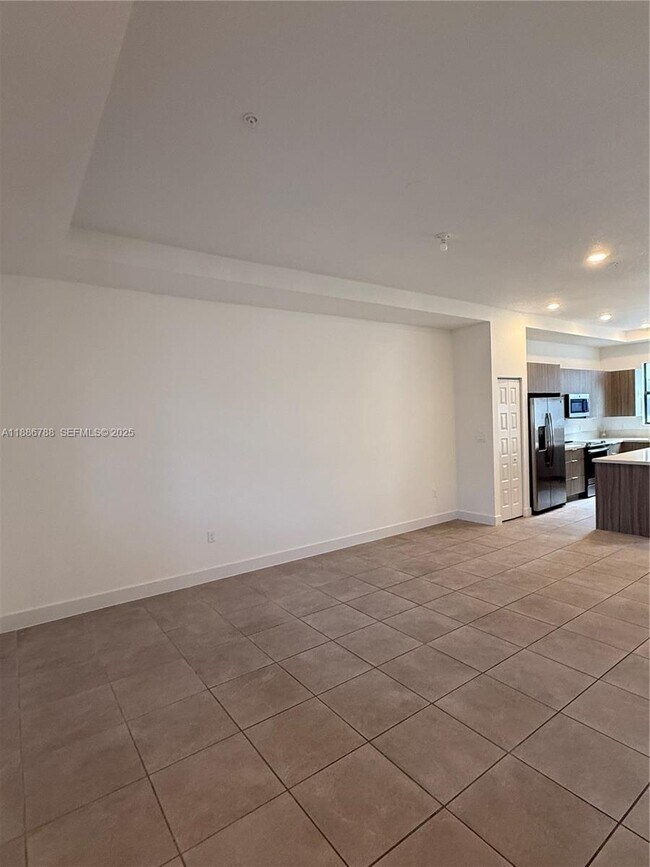 Building Photo - 10449 NW 82nd St