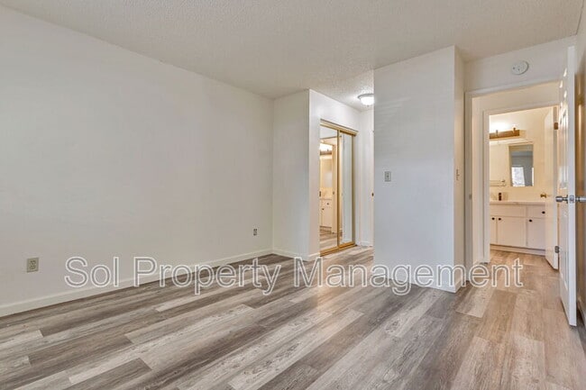 Building Photo - 4450 Starboard Ct