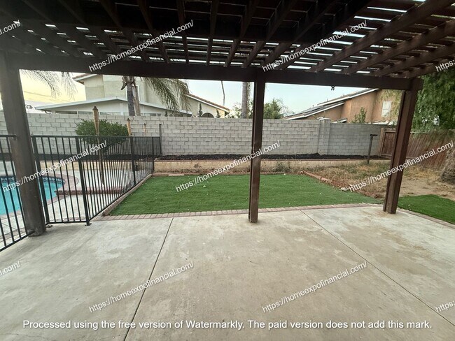 Building Photo - 24612 Freeport Dr