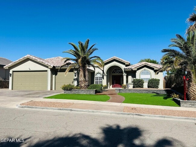 Primary Photo - 1369 Gate Pl