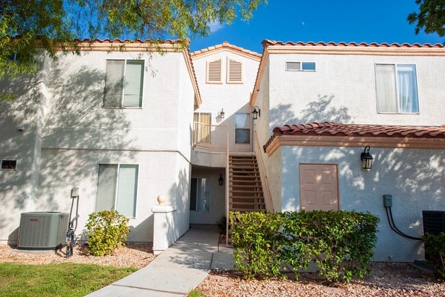 Building Photo - 8452 Boseck Dr
