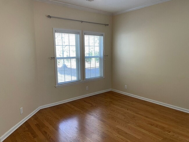 Building Photo - 3 Bedroom 2 Bathroom with a  Bonus Room  House in Winding River Plantation