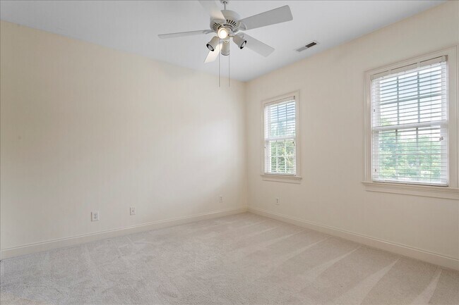 Building Photo - 106 Grannon Ct