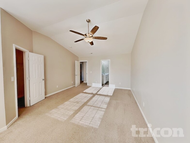 Building Photo - 5820 Bryanstone Pl