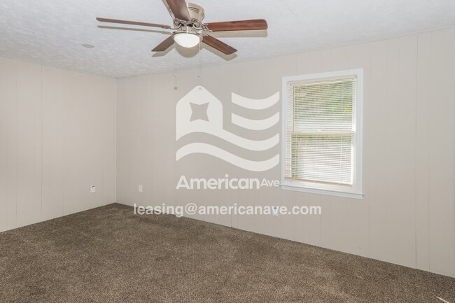 Building Photo - 1676 Hurley Cir