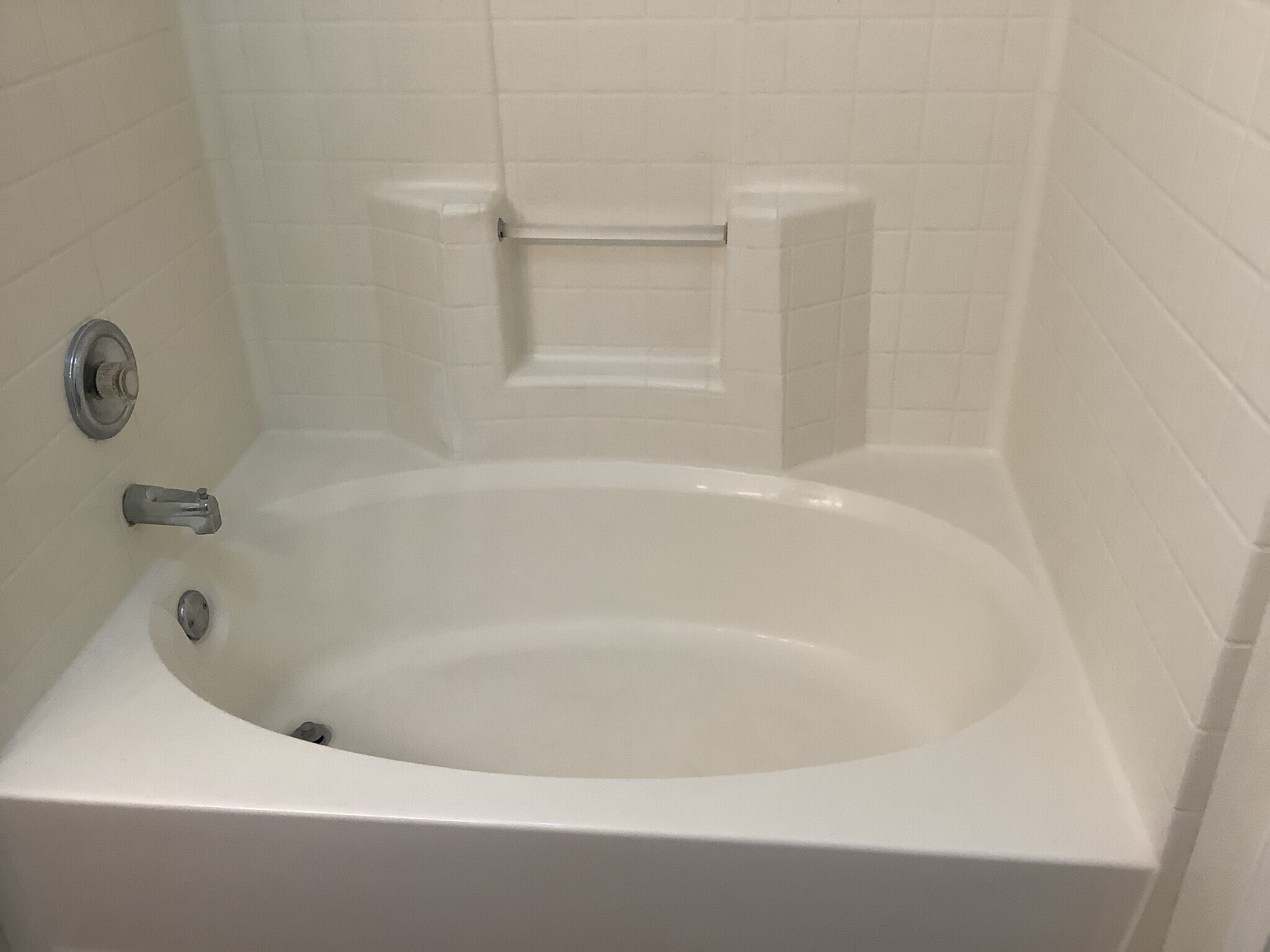 Building Photo - 13049 Skyline Dr