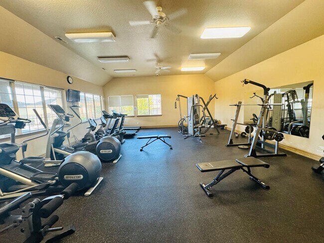 Building Photo - 3159 W Prairie Grass Dr