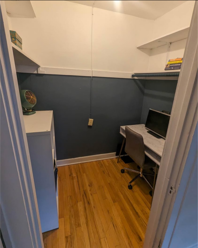 Building Photo - 955 N Washington St