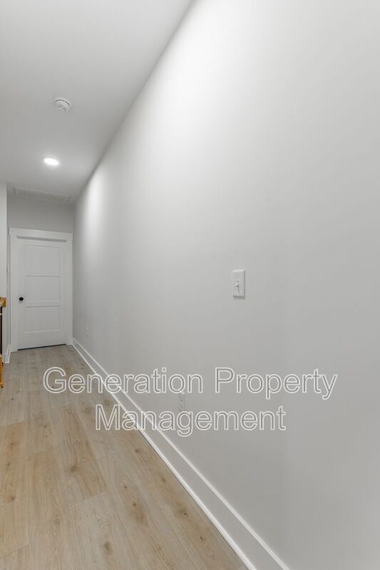 Building Photo - 1124 Garfield St