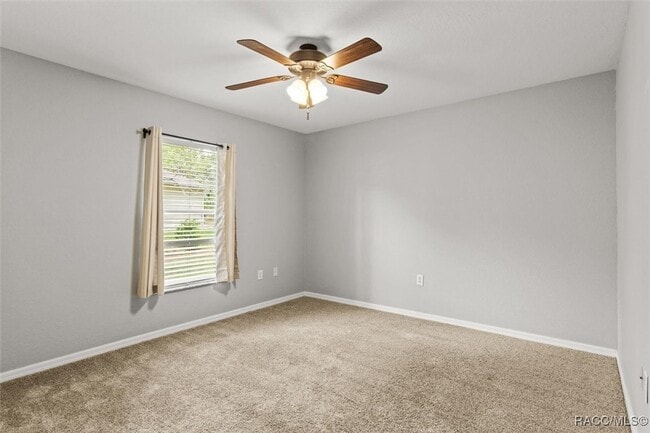 Building Photo - 17 Eugenia Ct N
