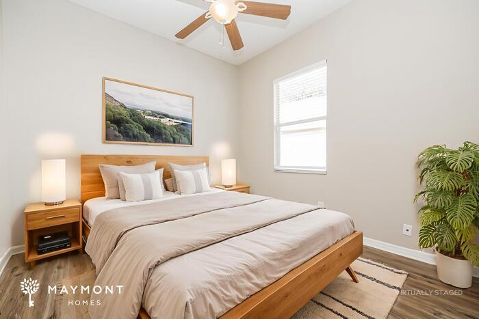 Building Photo - 8740 Ashworth Dr