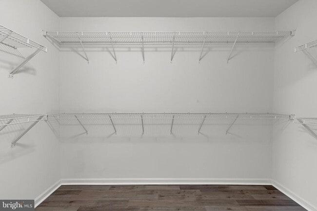 Building Photo - 22550 Cambridgeport Square