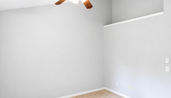 Building Photo - Charming Three-Bedroom Townhome in a Prime Ashburn Location