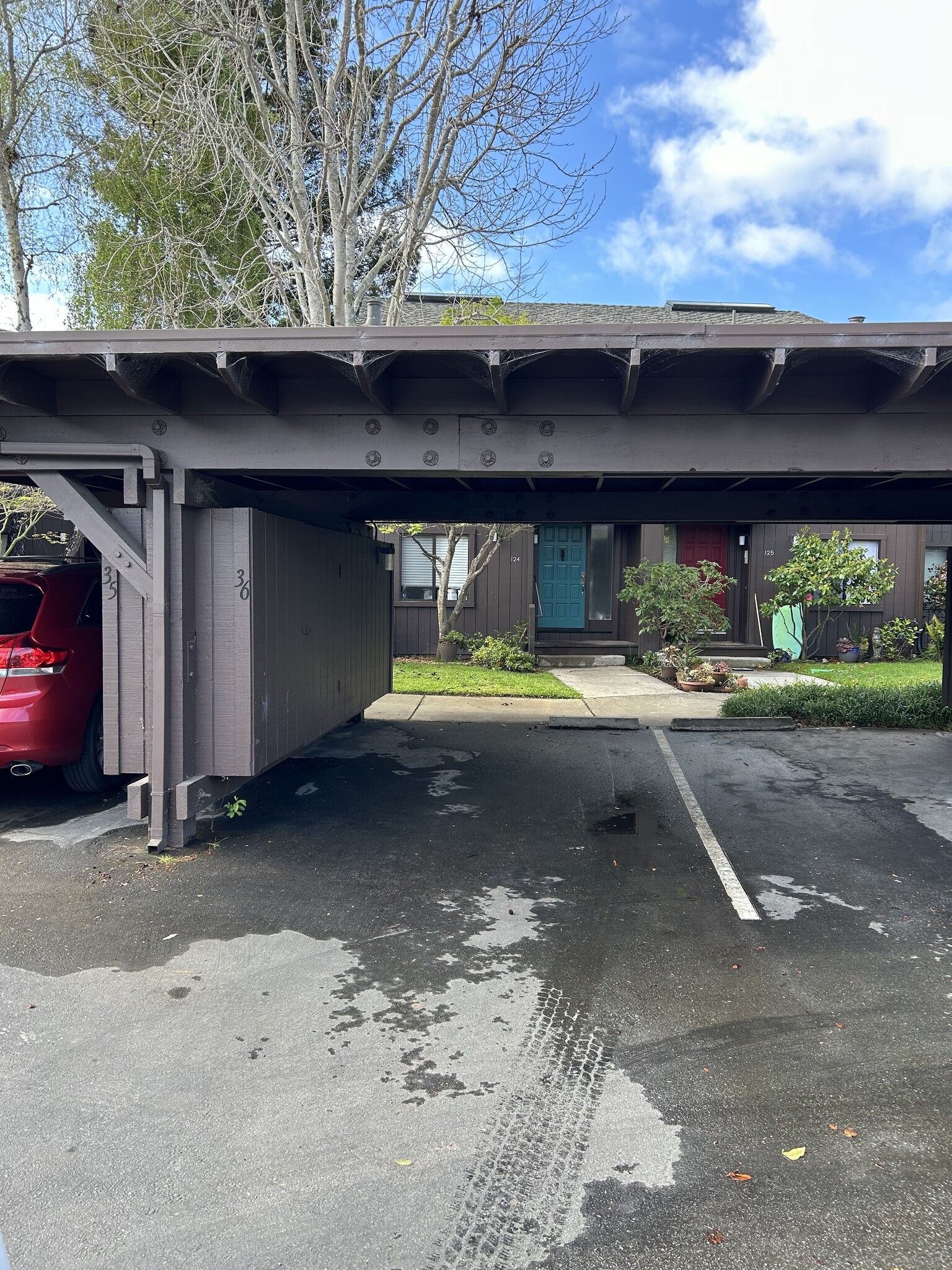 Building Photo - 122 Tree Frog Ln