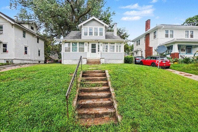 Building Photo - 2818 N 45th St