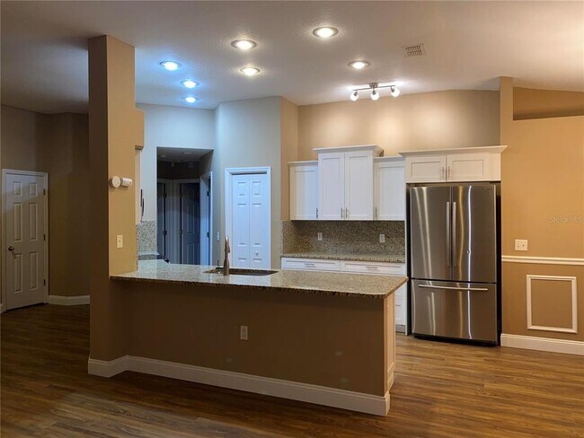 Building Photo - 22815 Richardson Ln