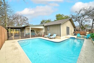 Building Photo - 7210 Towering Oaks Dr