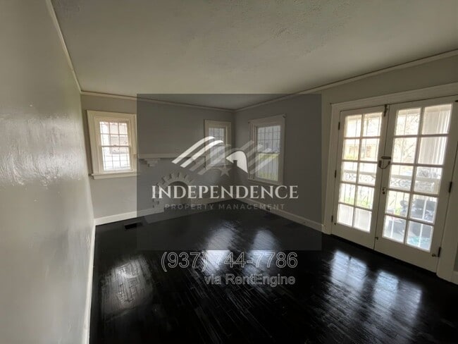 Building Photo - 420 Delaware Ave