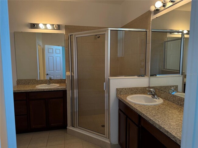 Building Photo - 1605 Portofino Meadows Blvd