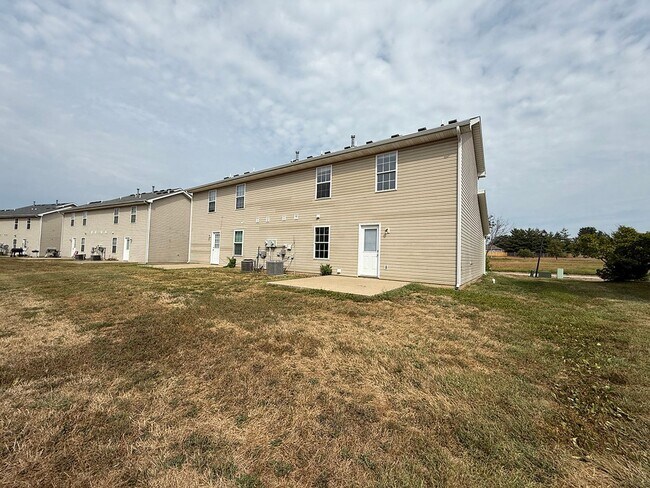 Building Photo - 1512-1514 Citadel Dr.