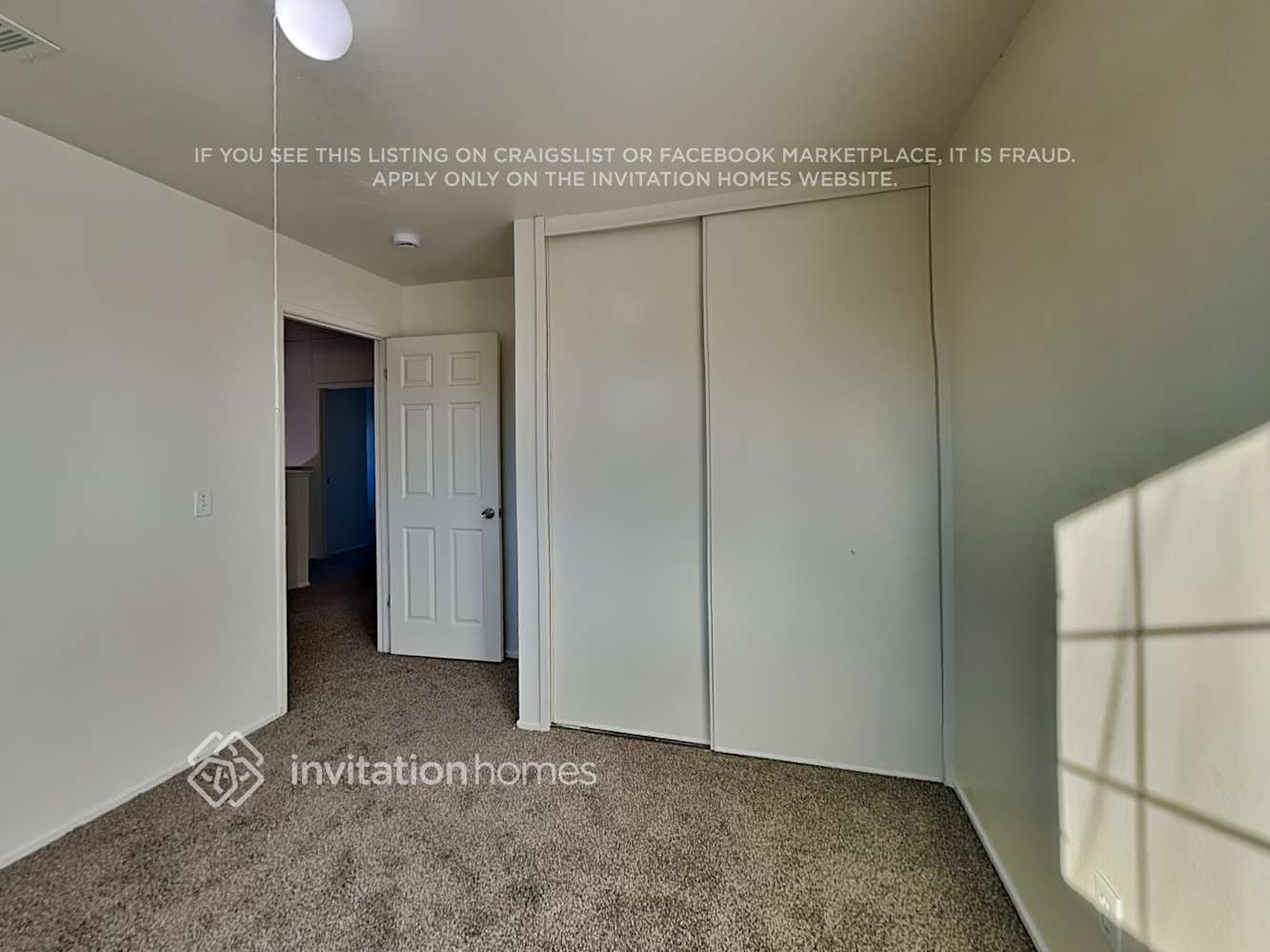 Building Photo - 525 Blue Wing Dr