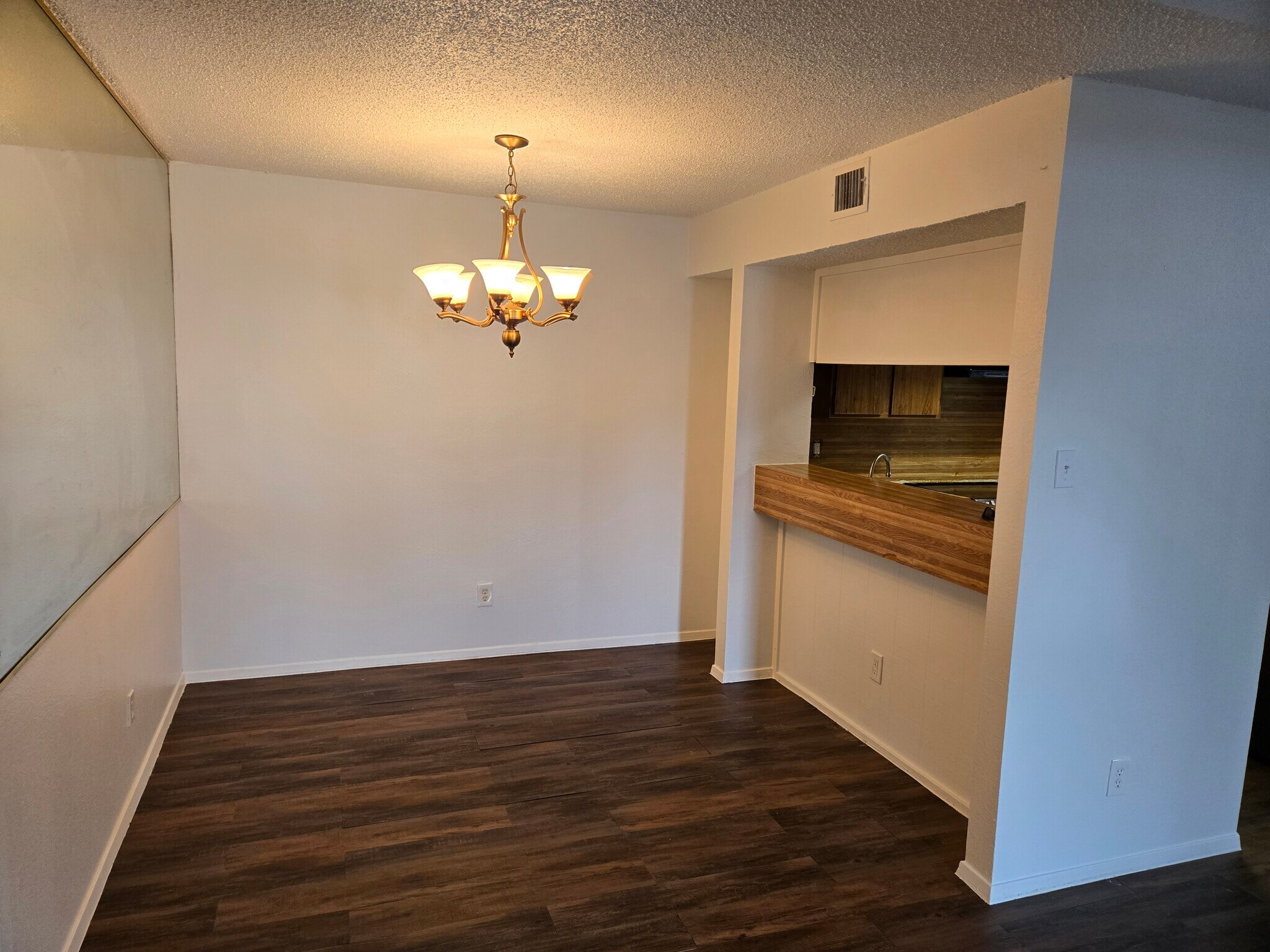 Building Photo - 8600 Fathom Cir